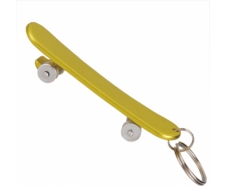 Prívesok otvárač na fľaše skateboard
